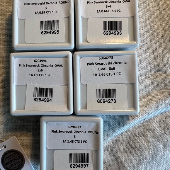 Pink Swarovski Zirconia loose stones 1A - Picture 6 of 6